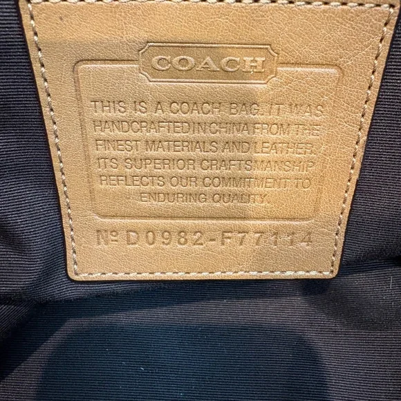Coach Bags - Picture 12 of 16